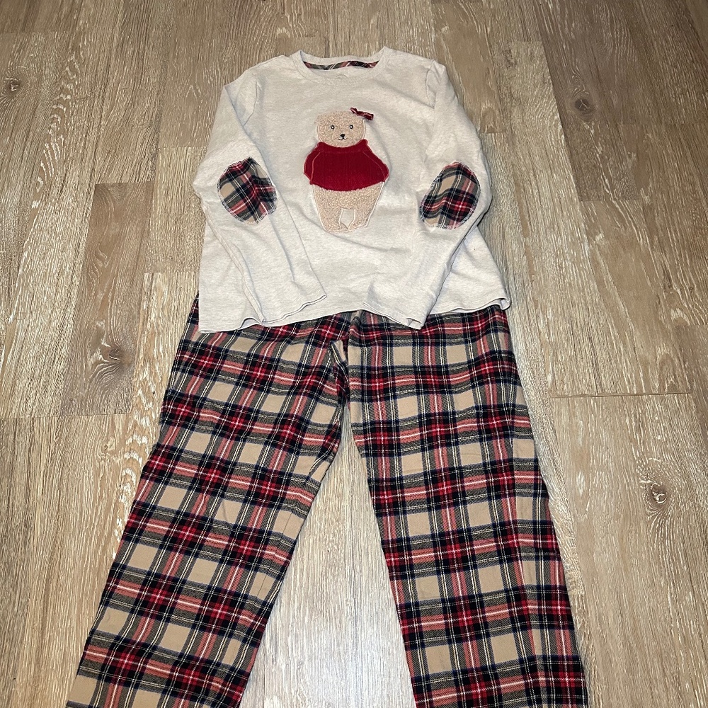 Intimssimi Teddy Bear Pajamas - Size M - NWOT